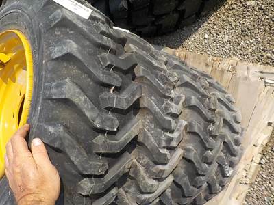 10X16.5 Tire
