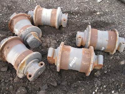 Volvo EC460 bottom Rollors Track Group