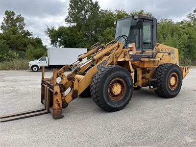 Case 621B XT Wheel Loader