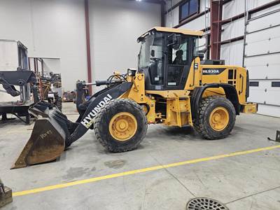Hyundai HL930A Wheel Loader