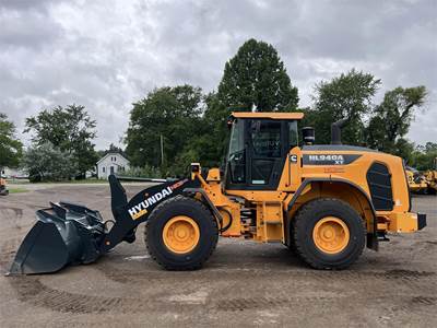 Hyundai HL940AXT Wheel Loader