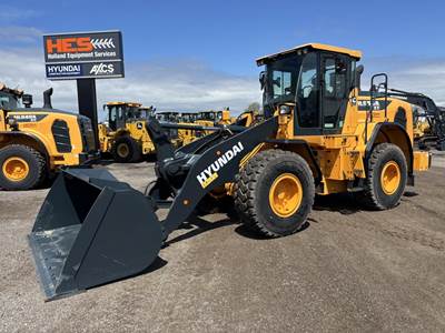 Hyundai HL955AXT Wheel Loader