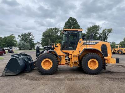 Hyundai HL960A Wheel Loader