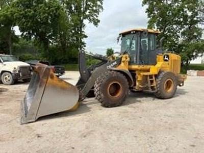 John Deere 624L Wheel Loader