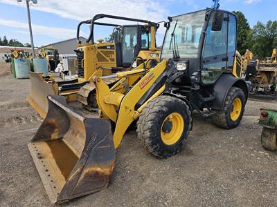 Komatsu WA80M-7 Wheel Loader