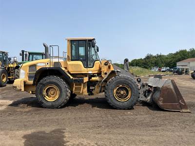 Volvo L110G Wheel Loader