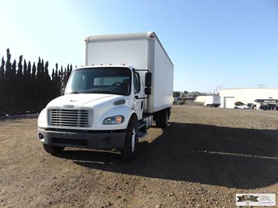 2018 Marathon 24 ft with 3000 pound liftgate Box Truck - KUV Medium Roof Enclosed Service Van Body