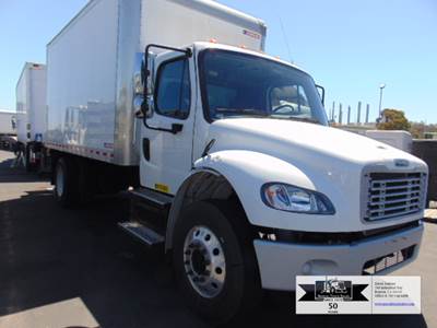 FREIGHTLINER   M2  106   2021