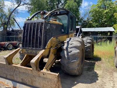 Caterpillar 525B Skidder