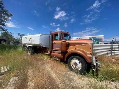 Kenworth W900 Water Truck