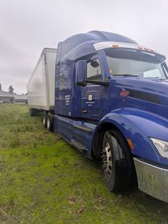 2022 Peterbilt 579 Cab-over Sleeper With 53' Great Dane Trailer