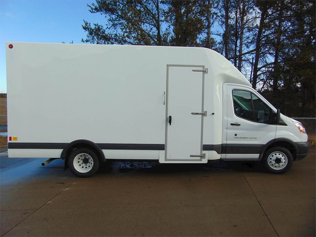 2019 Ford Transit Single Axle Box Truck, 3.2L, Automatic For Sale, 815