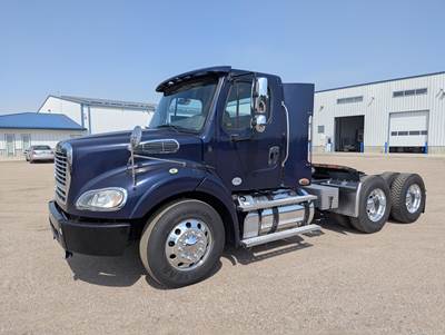 Freightliner M2 106 Day Cab Truck - Detroit 410HP, 10 Speed Manual