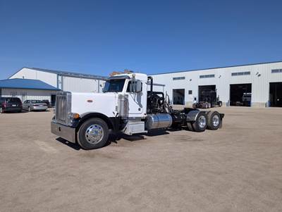 Peterbilt 379 Day Cab Truck - Detroit 500HP, 13 Speed Manual