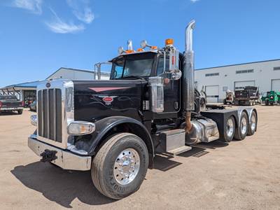 Peterbilt 388 Tri Axle Day Cab Truck - Cummins 500HP, 18 Speed Manual