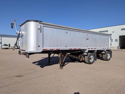 Benson 30 ft End Dump Trailer - Tandem Axle, Air Ride