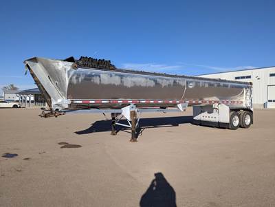 MAC 42 ft Half Round End Dump Trailer - Tandem Axle, Aluminum, Air Ride