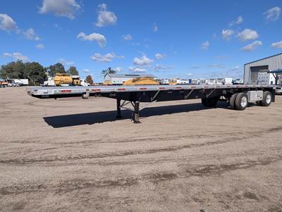 UTILITY 48x102 Combination Flatbed Trailer - Air Ride, Fixed Spread Axle