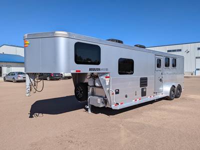 Sundowner HORIZON 6910 RS Horse Trailer