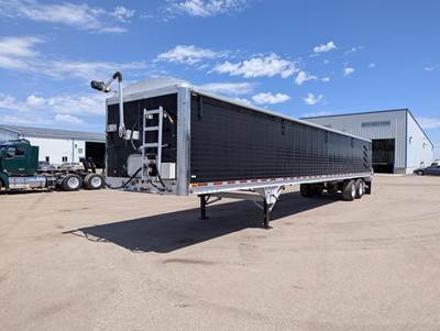 WILSON 50x96 Tri Axle Aluminum Live Floor Trailer - Air Ride, Fixed Axle