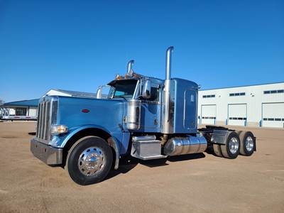Peterbilt 389 Sleeper Semi Truck - 48" Flat Top Sleeper, Paccar 455HP, 18 Speed Manual
