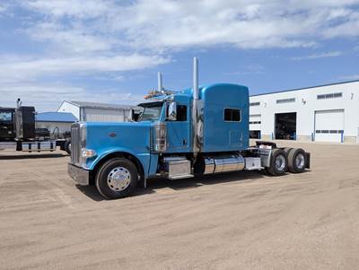 Peterbilt 389 Sleeper Semi Truck - Mid Roof Sleeper, Paccar 510HP, 13 Speed Amt