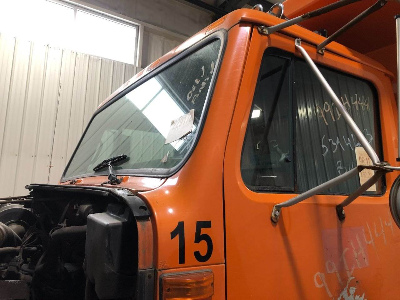 1999 International 4900 A Pillar Panel For Sale Winimac, IN