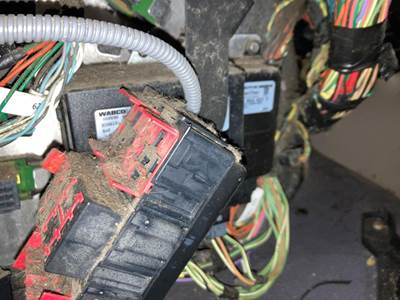 Freightliner Cascadia ABS Control Module