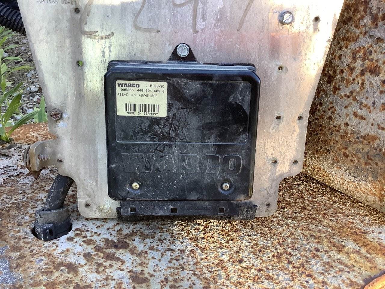 2001 Peterbilt 379 ABS Control Module For Sale Des Moines, IA 446 004 603 0