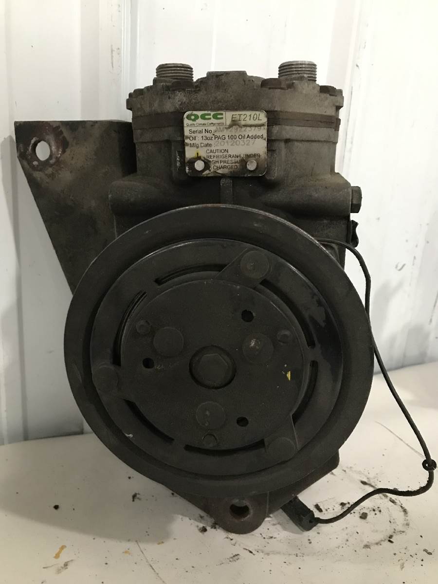 1997 Peterbilt 379 A/C Compressor For Sale Winimac, IN 25170918