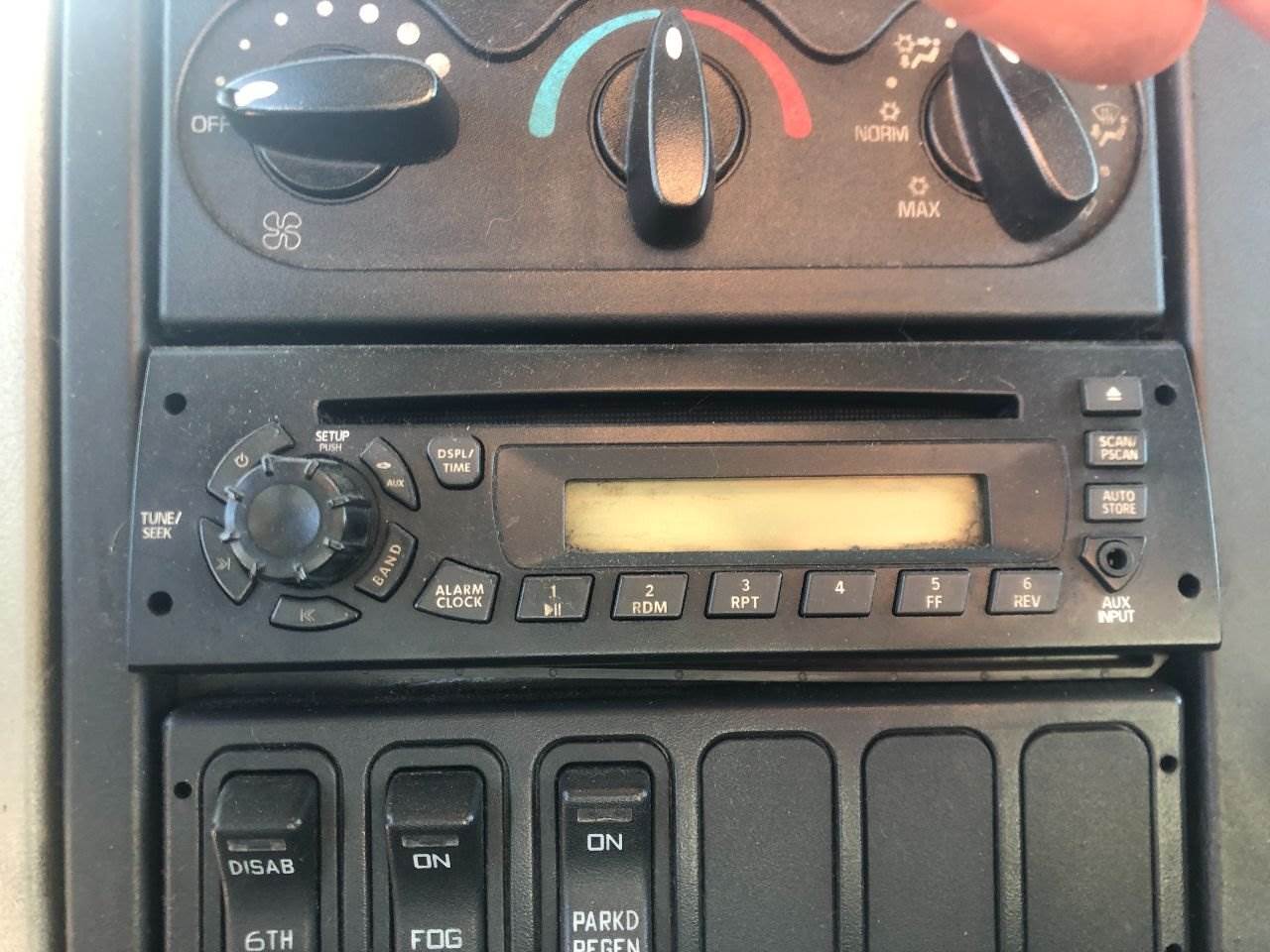 2012 INTERNATIONAL DURASTAR 4300 WEIGHT visual data 5