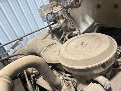 Chevrolet Kodiak Air Cleaner / Air Filter Housing