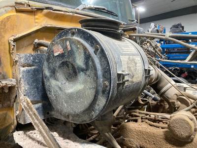 Ford LTS9000 Air Cleaner / Air Filter Housing