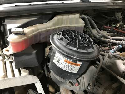 Freightliner M2 106 Air Cleaner / Air Filter Housing