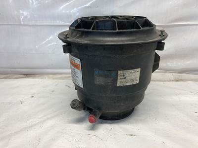 Freightliner M2 106 Air Cleaner / Air Filter Housing