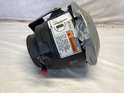 Freightliner M2 106 Air Cleaner / Air Filter Housing