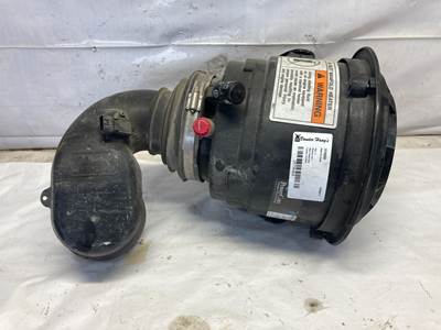 Freightliner M2 106 Air Cleaner / Air Filter Housing