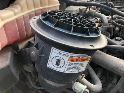 Freightliner M2 106 Air Cleaner / Air Filter Housing