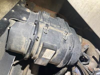 Freightliner MT Air Cleaner / Air Filter Housing