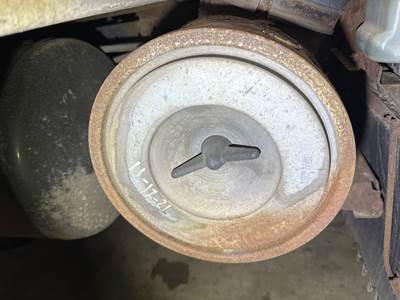 GMC W5500 Air Cleaner / Air Filter Housing