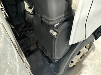 Hino 155 Air Cleaner / Air Filter Housing