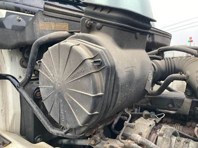 Hino 268 Air Cleaner / Air Filter Housing