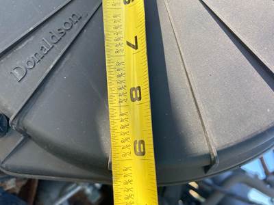 Hino 268 Air Cleaner / Air Filter Housing