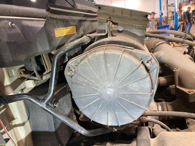 Hino 268 Air Cleaner / Air Filter Housing