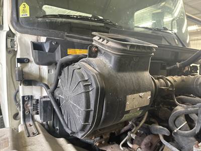 Hino 268 Air Cleaner / Air Filter Housing