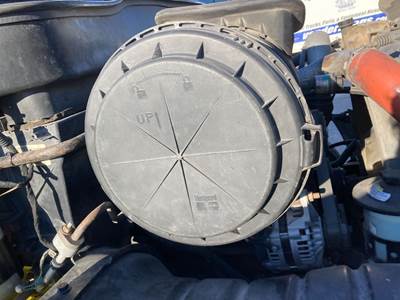 International 4200 Air Cleaner / Air Filter Housing