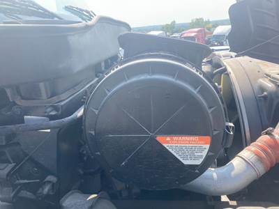 International 4300 Air Cleaner / Air Filter Housing