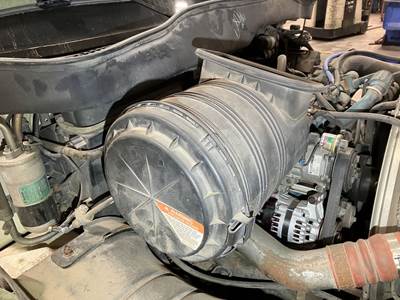 International 4300 Air Cleaner / Air Filter Housing