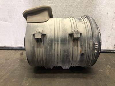 International 4300 Air Cleaner / Air Filter Housing