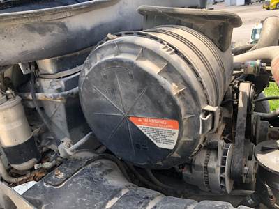 International 4300 Air Cleaner / Air Filter Housing